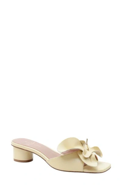 Linea Paolo Idalia Block Heel Sandal In Butter