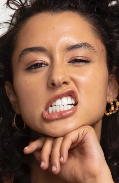 Smashbox Halo Healthy Glow Tinted Moisturizer Broad Spectrum Spf 25 In Medium Tan