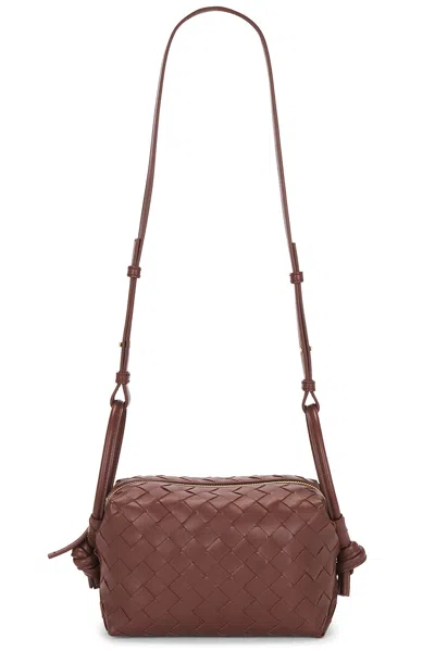 Bottega Veneta Loop Top Handle Bag In Sapele & Muse Brass