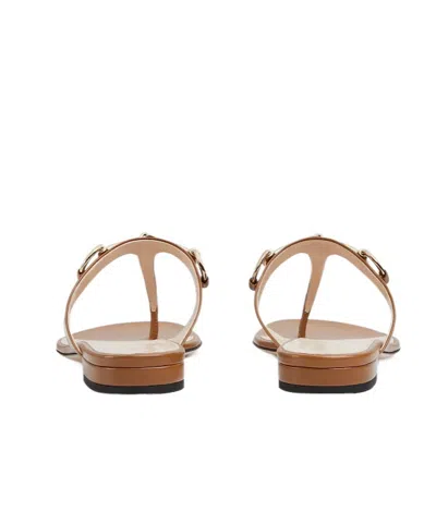 Gucci Lady Horsebit Leather Thong Sandals In Light Brown