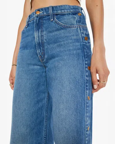 Mother The Weekender Fray A Groovy Kind Of Love Jeans In Medium Wash Denim