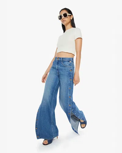Mother The Weekender Fray A Groovy Kind Of Love Jeans In Medium Wash Denim