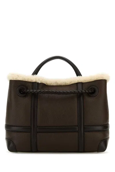 Bottega Veneta Women Brown Leather Large Andiamo Handbag In Brown