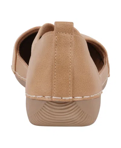 Gc Shoes Women's Genny Perforated Casual Flats In Tan