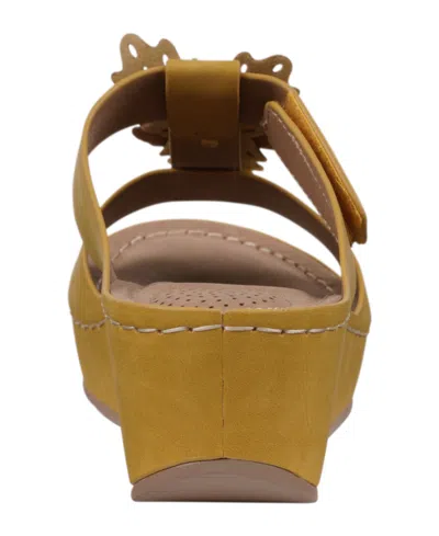 Gc Shoes Women's Talia Floral Wedge Sandals In Yellow