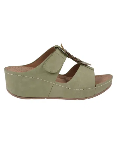 Gc Shoes Women's Talia Floral Wedge Sandals In Green