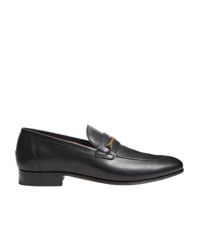 Valentino Garavani Vlogo Signautre Leather Loafers In Black