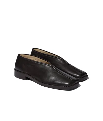 Lemaire 20mm Square-toe Piped Leather Loafers In Brown