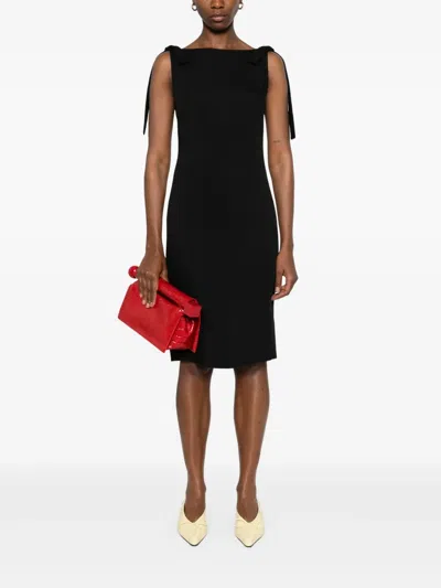 蝴蝶结细节中长连衣裙