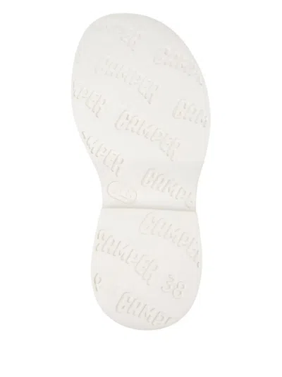 Camper Tasha In White