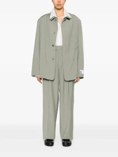 E字贴花条纹衬衫