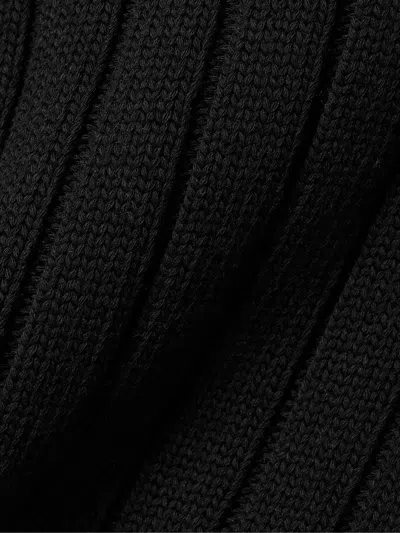 Khaite Sleeveless Knitted Vest In Black