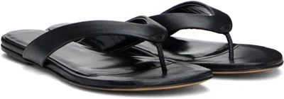 Le Monde Beryl Thong-strap Flat Sandals In Black