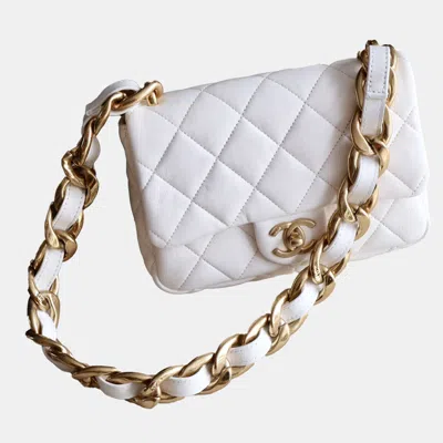 Pre-owned Chanel White Gold Bag