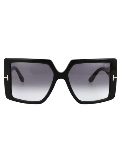 Tom Ford Squared Sunglasses Ft0921 01 B In 黑色的
