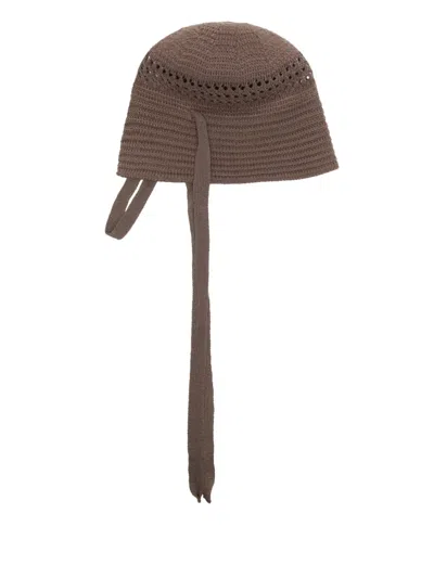 Goen J Adjustable Bucket Hat In Brown