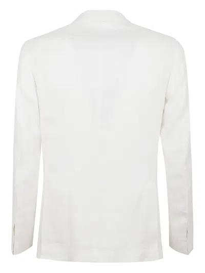 Eleventy Modern Fit White Suit With Notch Lapel In White