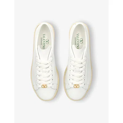 Valentino Royco Sneakers In White/comb