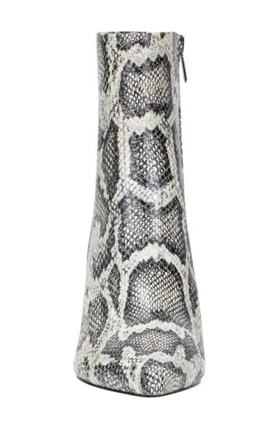 Marc Fisher Ltd Iggy Pointed Toe Kitten Heel Bootie In Black 001