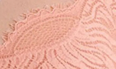 Hanro Gale Wireless Bra In Rosewater