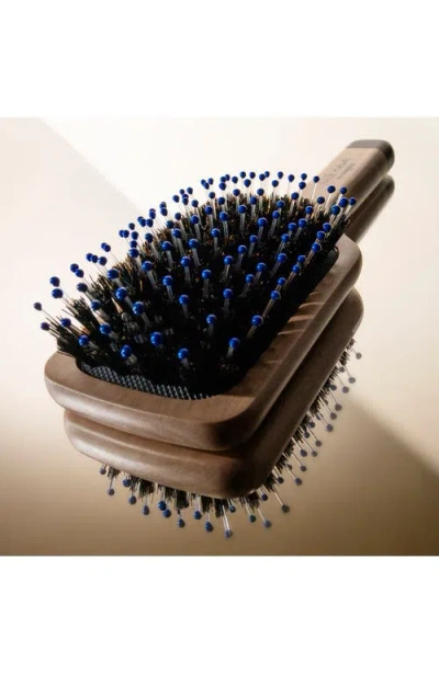 Sisley Paris The Pocket Brush Radiance And Softness In No Color