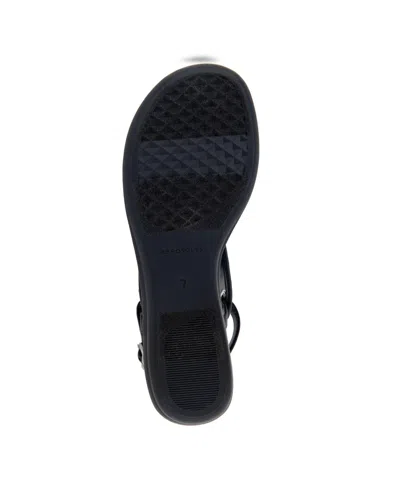 Aerosoles Women's Conclusion Thong Open Toe Sandals In Natural,navy Floral Linen