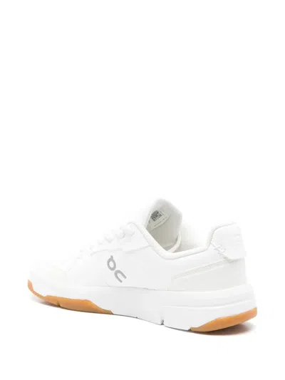 On The Roger Clubhouse Sneakers In White