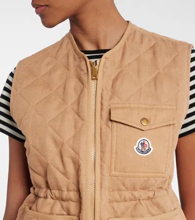 Moncler Vigny Padded Vest In Nude