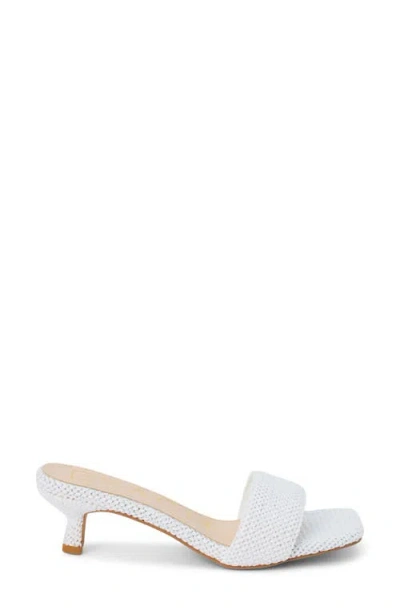 Beach By Matisse Capricorn Kitten Heel Slide Sandal In White