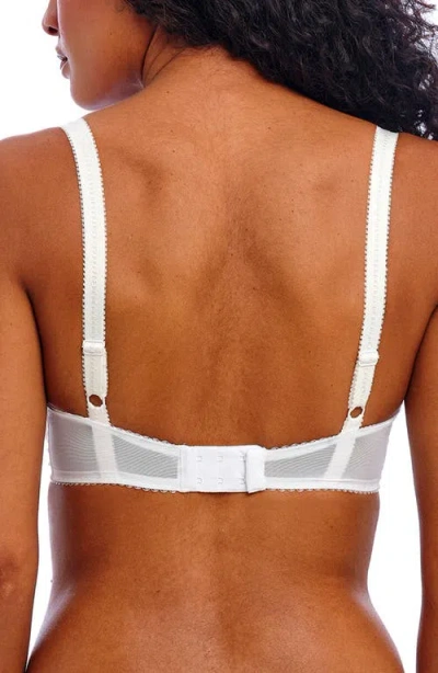 Freya Fascinate Underwire Balconette Bra In White