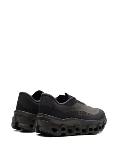 On Cloudmster 2 Wmns "post Archive Facti Thorn Brown" In Black