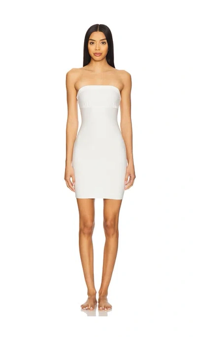 Commando Two Faced Tech Control Strapless Dress In Bone