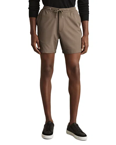 Reiss Newark Textured Drawstring 5.7 Shorts In Mocha Brown