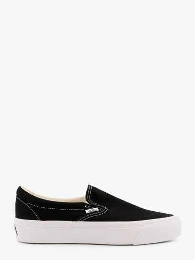 Vans Vault Og Classic Slip-on Lx Sneakers In Black