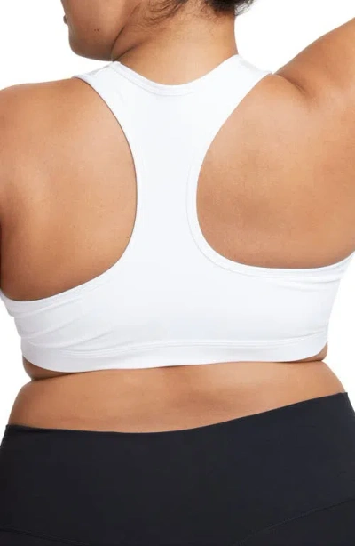 Nike Swoosh Medium Support Sports Bra In White