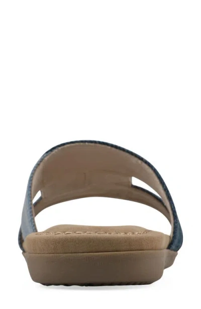 Cliffs By White Mountain Women's Fraida Slide Slip-on Sandals In Mid Blue Denim