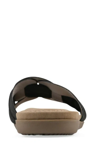 Cliffs By White Mountain Fraley Slide Sandal In Black Embossed