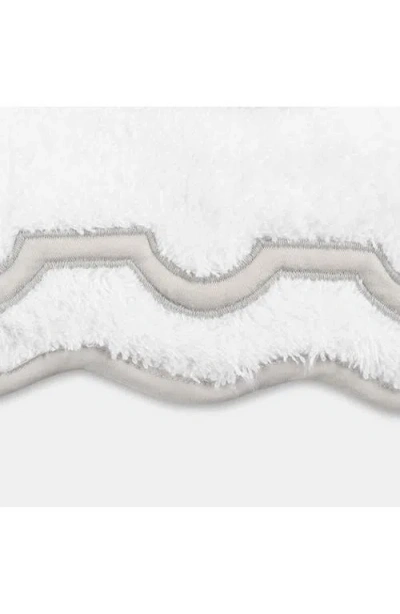 Matouk Mirasol Washcloth In Silver