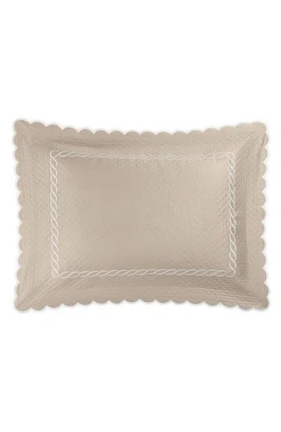 Matouk Classic Chain Scallop Matelassé Pillow Sham In Dune/bone