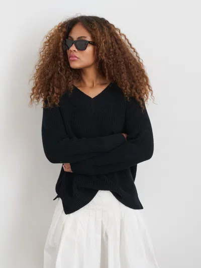 Alex Mill Arielle V Neck Sweater In Cotton Linen In Washed Black