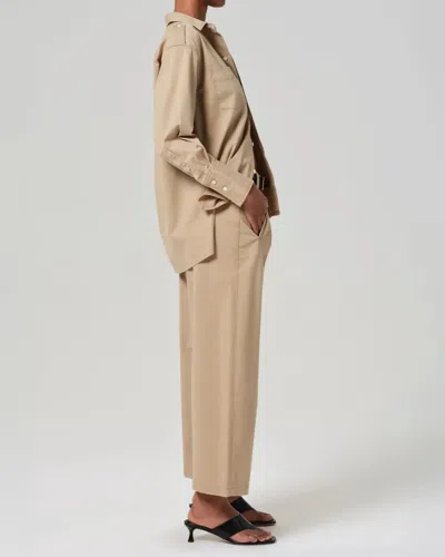 Citizen Of Humanity Cara Cropped Pleated Trouser In Strech Twill In Catalina (light Beige)
