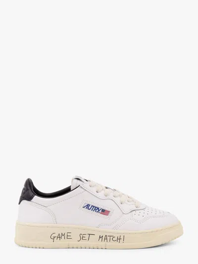 Autry Medalist Low Leather Sneakers