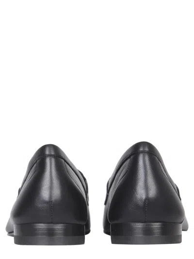 Givenchy G-chain Low-heel Loafers In Black