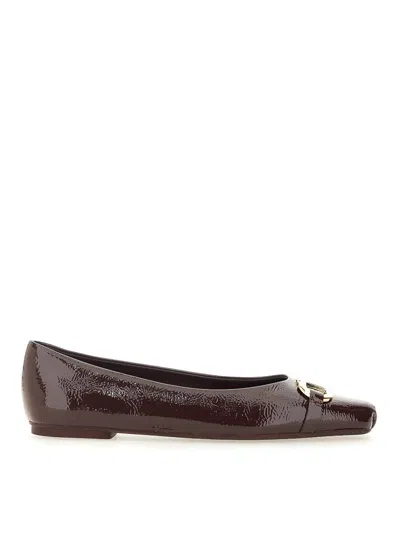 Ferragamo Ornament Hooks Ballet Flats In Dark Red