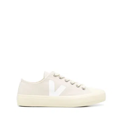 Veja Wata Ii Canvas Low-top Sneakers In Purple