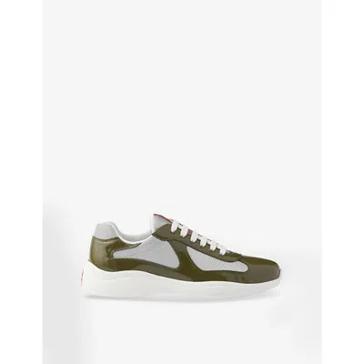 Prada Round Head Low-cut Sneakers In Green