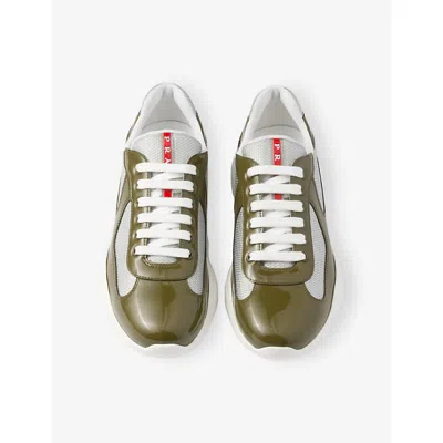 Prada Round Head Low-cut Sneakers In Green