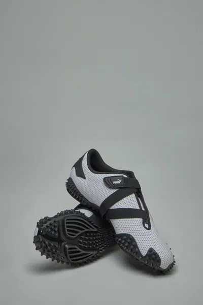 Puma Low Top Sneakers Contrast Panels In Black