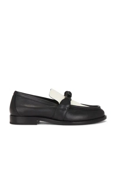 Bottega Veneta Blackwhite Solid Loafers In Black