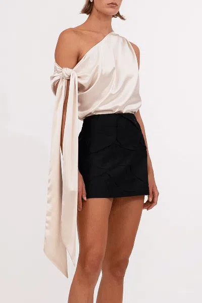 Nonchalant Label Nora Top In Champagne